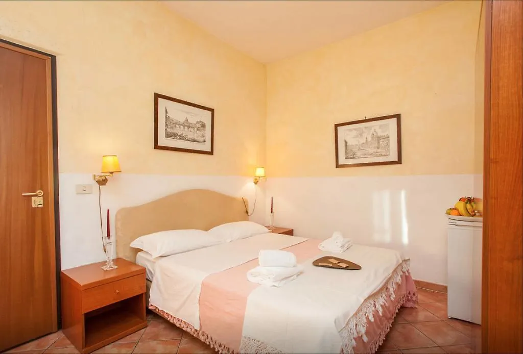 Guest house Residenza Camilla Rome